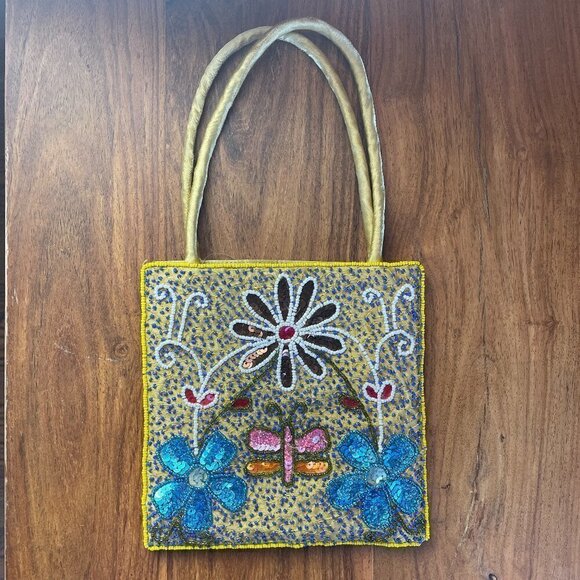 NWT Floral Beaded Mini Purse - Picture 1 of 5